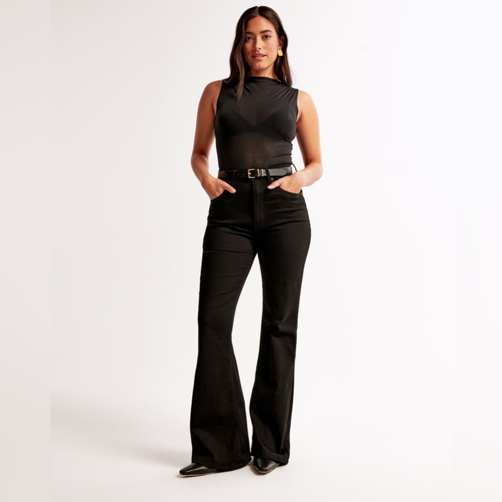 Abercrombie & Fitch Curve Love Ultra High Rise Stretch Flare Jean Size 29